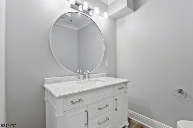 181 Stonehenge Ter, Clark Twp., NJ 07066