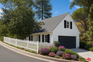 14807 Round Valley Drive, Sherman Oaks, CA 91403