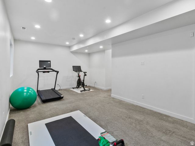 4256 S STEELE CREEK CT, Millcreek, UT 84107