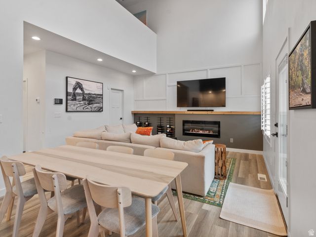 4256 S STEELE CREEK CT, Millcreek, UT 84107