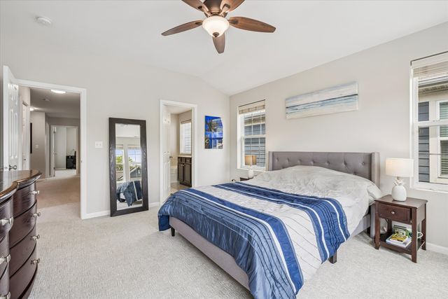 33 N Lincoln Lane, Arlington Heights, IL 60004