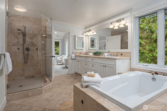 13609 NE 28th Street, Bellevue, WA 98005