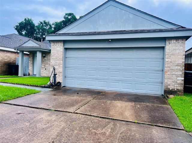 6131 Havendale Drive, Houston, TX 77072