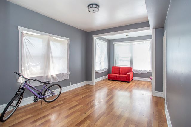 3810 W Ohio Street, Chicago, IL 60624