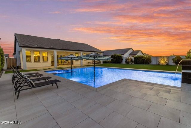 1162 E LA FORTUNA Court, San Tan Valley, AZ 85140