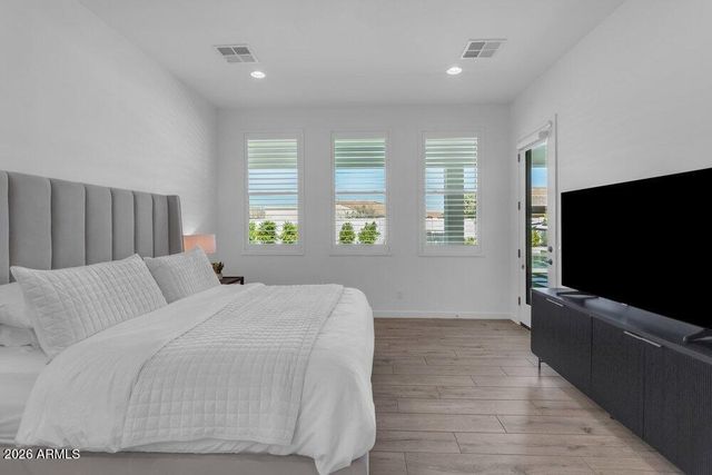 1162 E LA FORTUNA Court, San Tan Valley, AZ 85140