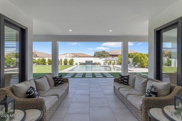 1162 E LA FORTUNA Court, San Tan Valley, AZ 85140