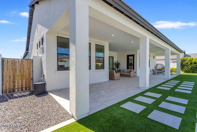 1162 E LA FORTUNA Court, San Tan Valley, AZ 85140