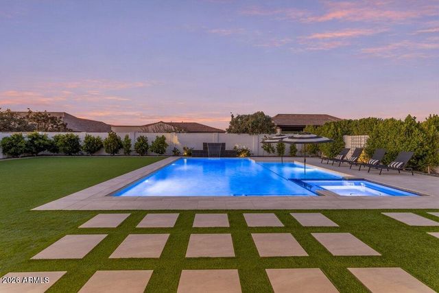 1162 E LA FORTUNA Court, San Tan Valley, AZ 85140