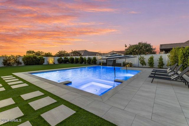 1162 E LA FORTUNA Court, San Tan Valley, AZ 85140