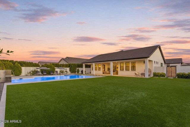 1162 E LA FORTUNA Court, San Tan Valley, AZ 85140