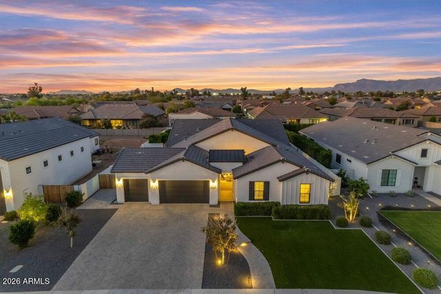 1162 E LA FORTUNA Court, San Tan Valley, AZ 85140