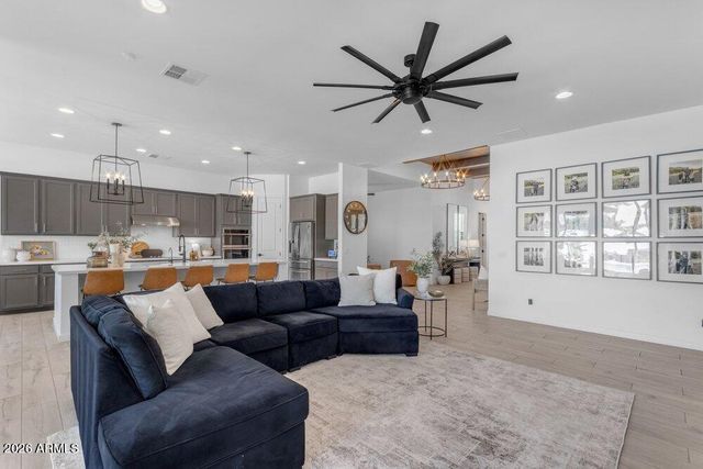 1162 E LA FORTUNA Court, San Tan Valley, AZ 85140