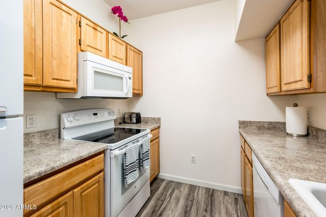 14950 W MOUNTAIN VIEW Boulevard 3103, Surprise, AZ 85374
