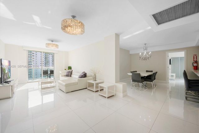 19370 Collins Avenue 916, Sunny Isles Beach, FL 33160