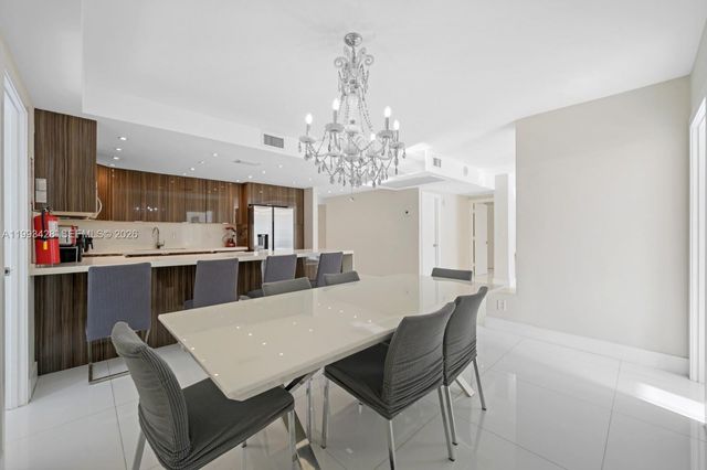 19370 Collins Avenue 916, Sunny Isles Beach, FL 33160