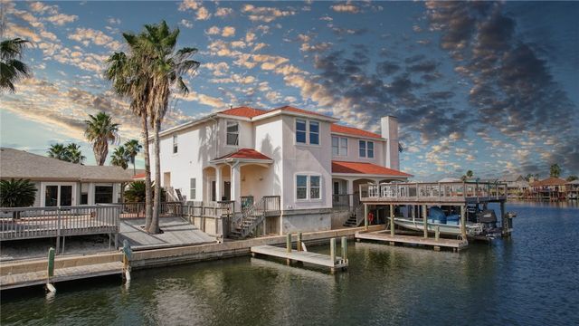 15410 Grass Cay Ct, Corpus Christi, TX 78418