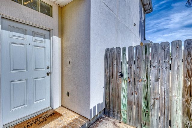 15410 Grass Cay Ct, Corpus Christi, TX 78418