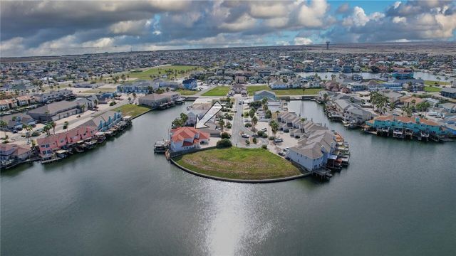 15410 Grass Cay Ct, Corpus Christi, TX 78418