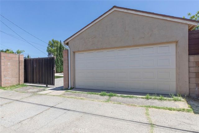9261 Lev, Arleta, CA 91331