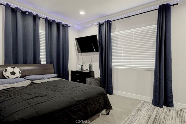 9261 Lev, Arleta, CA 91331