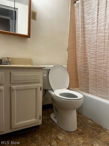 3020 North River Road G3, Warren, OH 44483