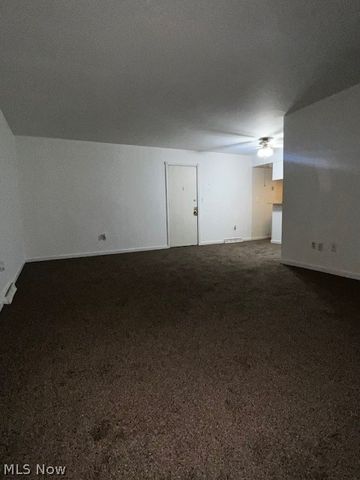 3020 North River Road G3, Warren, OH 44483