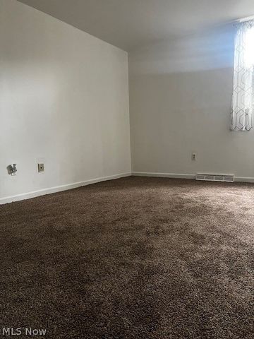 3020 North River Road G3, Warren, OH 44483