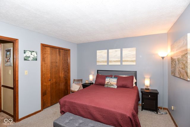 1085 Waterford Drive, Greenwood, IN 46142