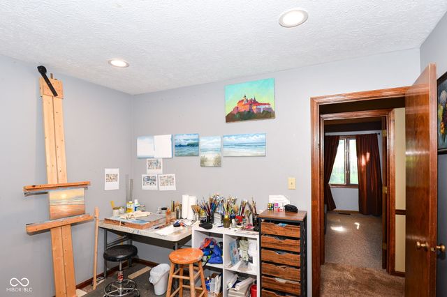 1085 Waterford Drive, Greenwood, IN 46142