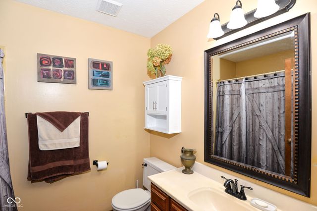 1085 Waterford Drive, Greenwood, IN 46142
