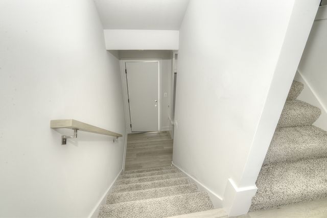 214 Walnut Street N E, Bensenville, IL 60106