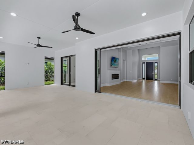 67 Willowick DR, Naples, FL 34110