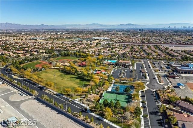 11824 Orense Drive, Las Vegas, NV 89138