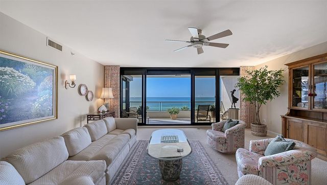 545 SANCTUARY DRIVE B605, Longboat Key, FL 34228