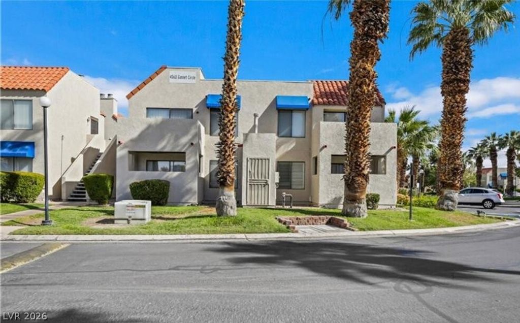 4360 Gannet Circle 21, Las Vegas, NV 89103