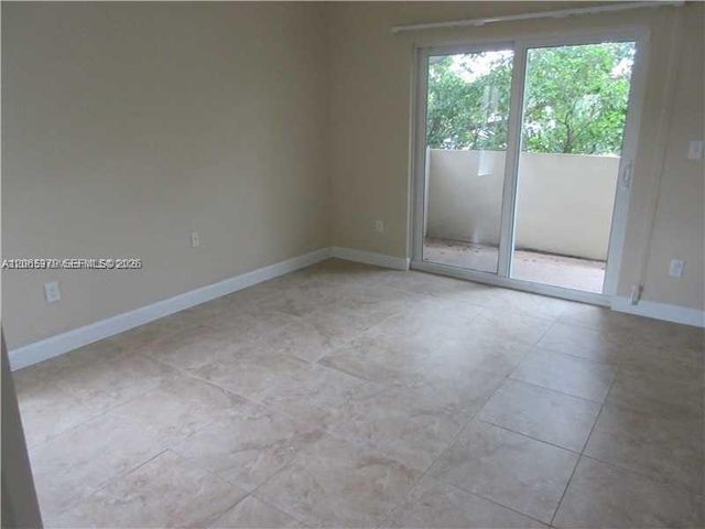 11 Antilla Avenue B, Coral Gables, FL 33134