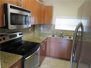 11 Antilla Avenue B, Coral Gables, FL 33134