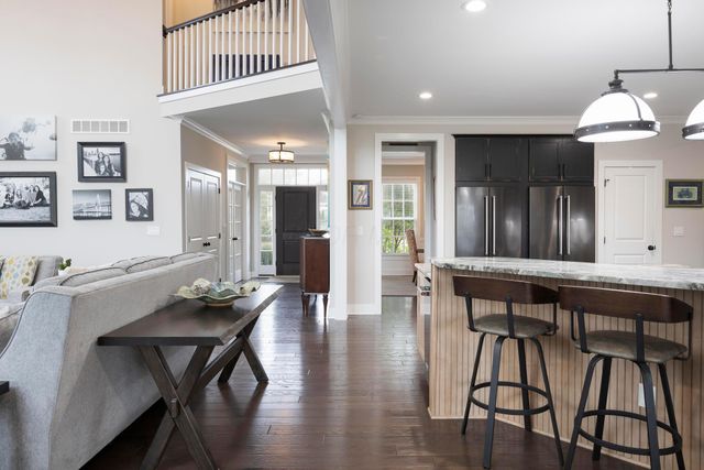 7030 Hanbys Loop, New Albany, OH 43054