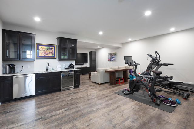 7030 Hanbys Loop, New Albany, OH 43054