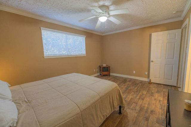 11918 Dorrance Lane, Meadows Place, TX 77477