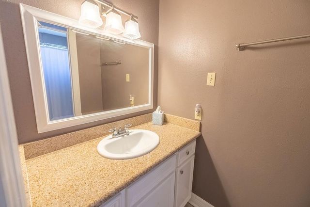 11918 Dorrance Lane, Meadows Place, TX 77477