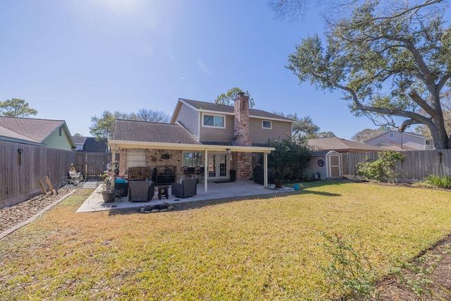 11918 Dorrance Lane, Meadows Place, TX 77477