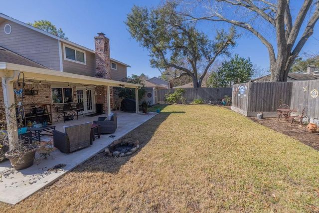 11918 Dorrance Lane, Meadows Place, TX 77477