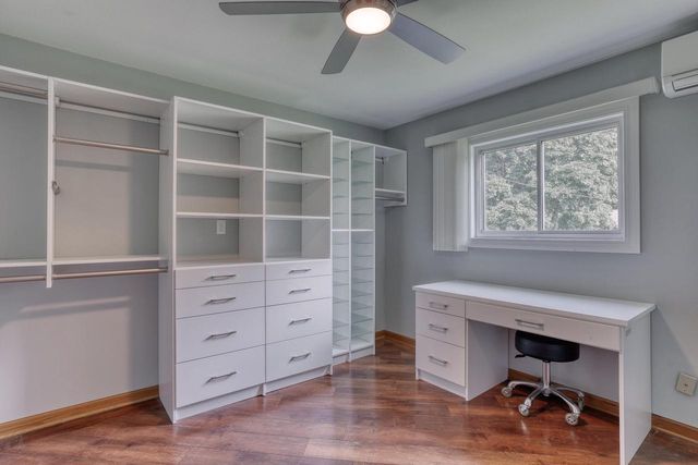 W226N8019 Longview DRIVE, Lisbon, WI 53089