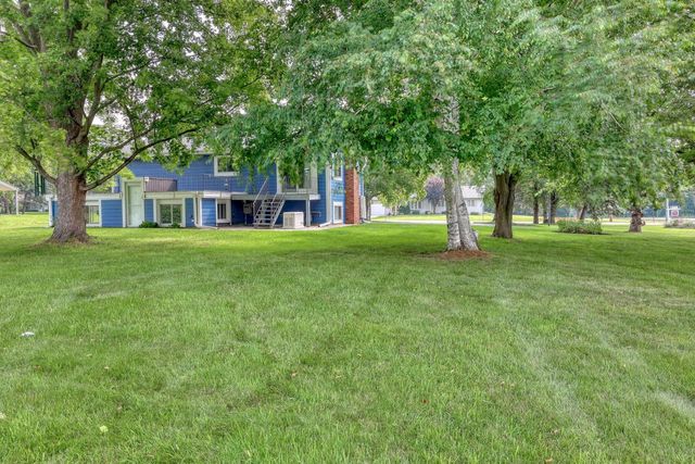 W226N8019 Longview DRIVE, Lisbon, WI 53089