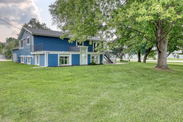 W226N8019 Longview DRIVE, Lisbon, WI 53089
