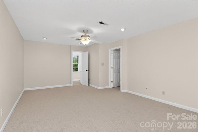 7007 Crossridge Road, Charlotte, NC 28214