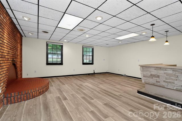 7007 Crossridge Road, Charlotte, NC 28214