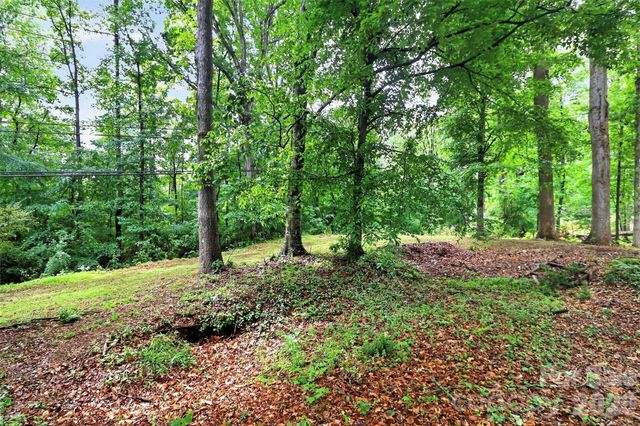 7007 Crossridge Road, Charlotte, NC 28214